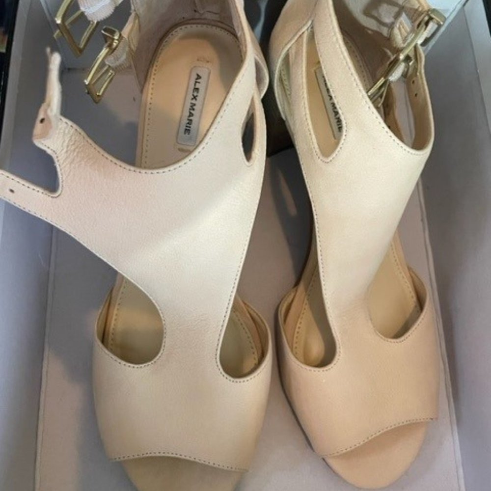 Alex Marie Somara‎ Shoes